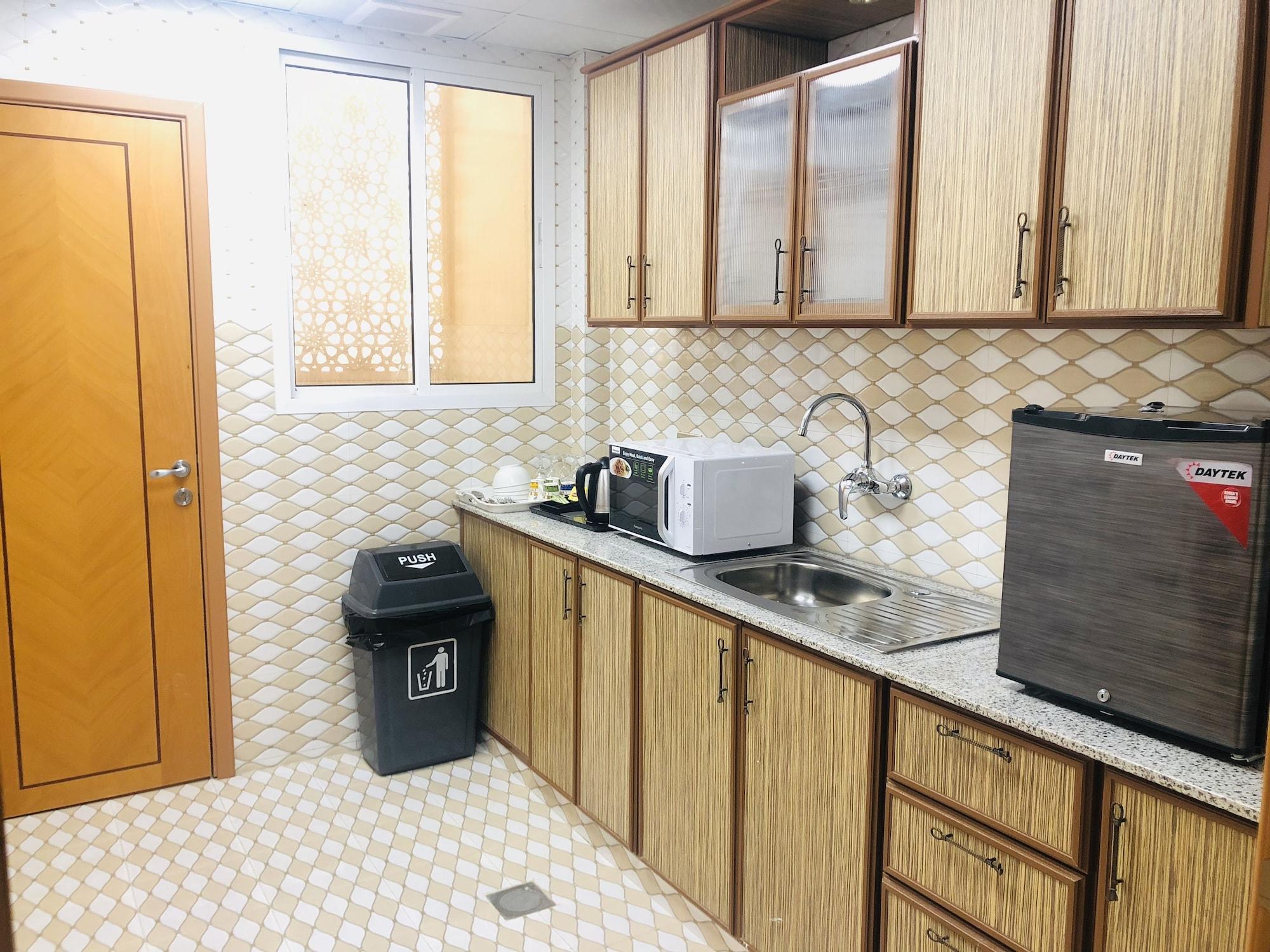Farah Hotel Apartment Маскат Екстер'єр фото