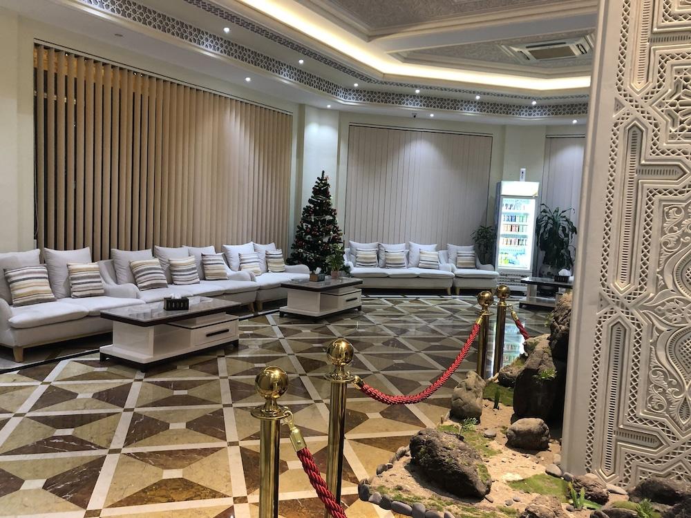 Farah Hotel Apartment Маскат Екстер'єр фото