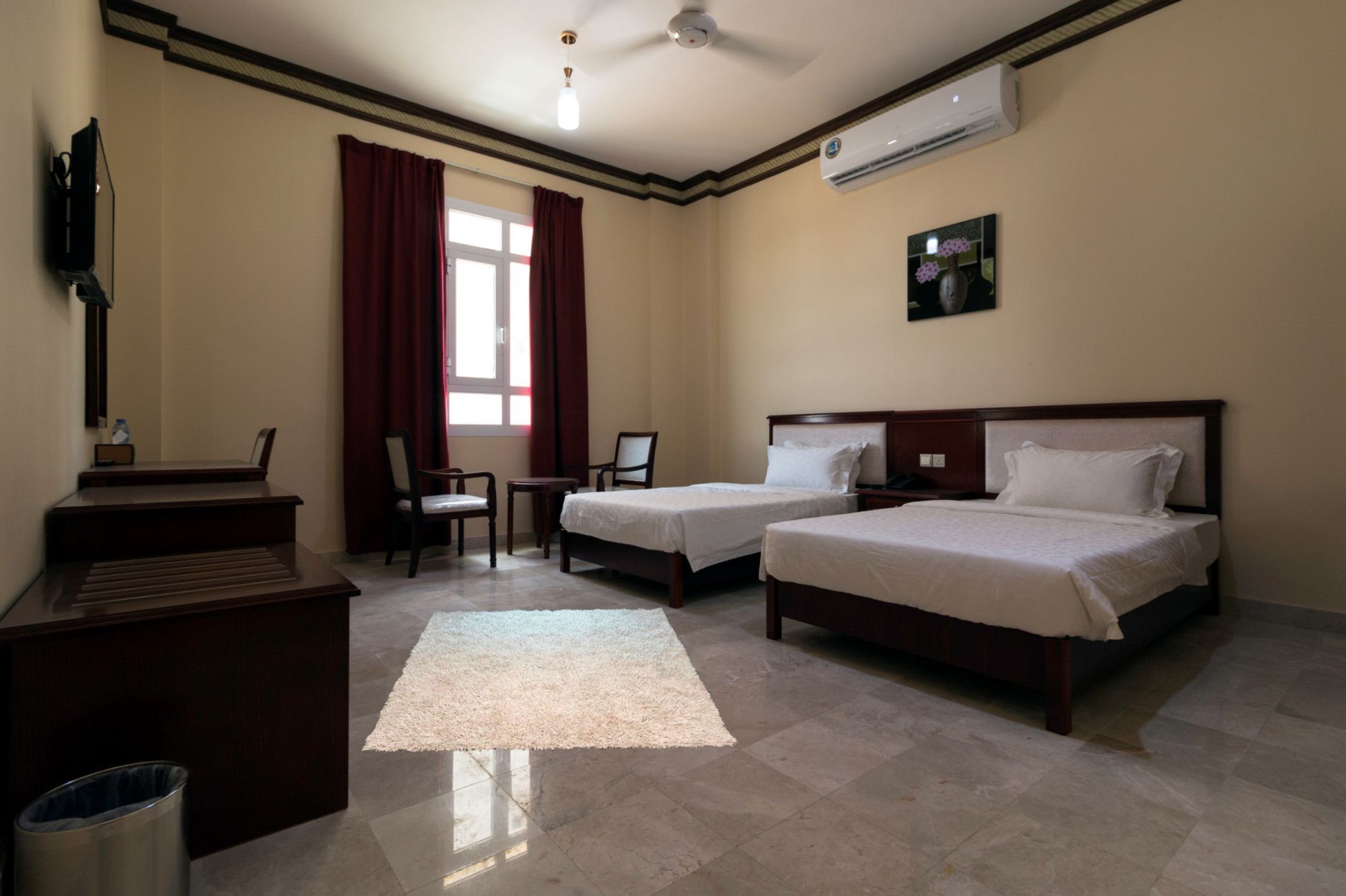 Farah Hotel Apartment Маскат Екстер'єр фото