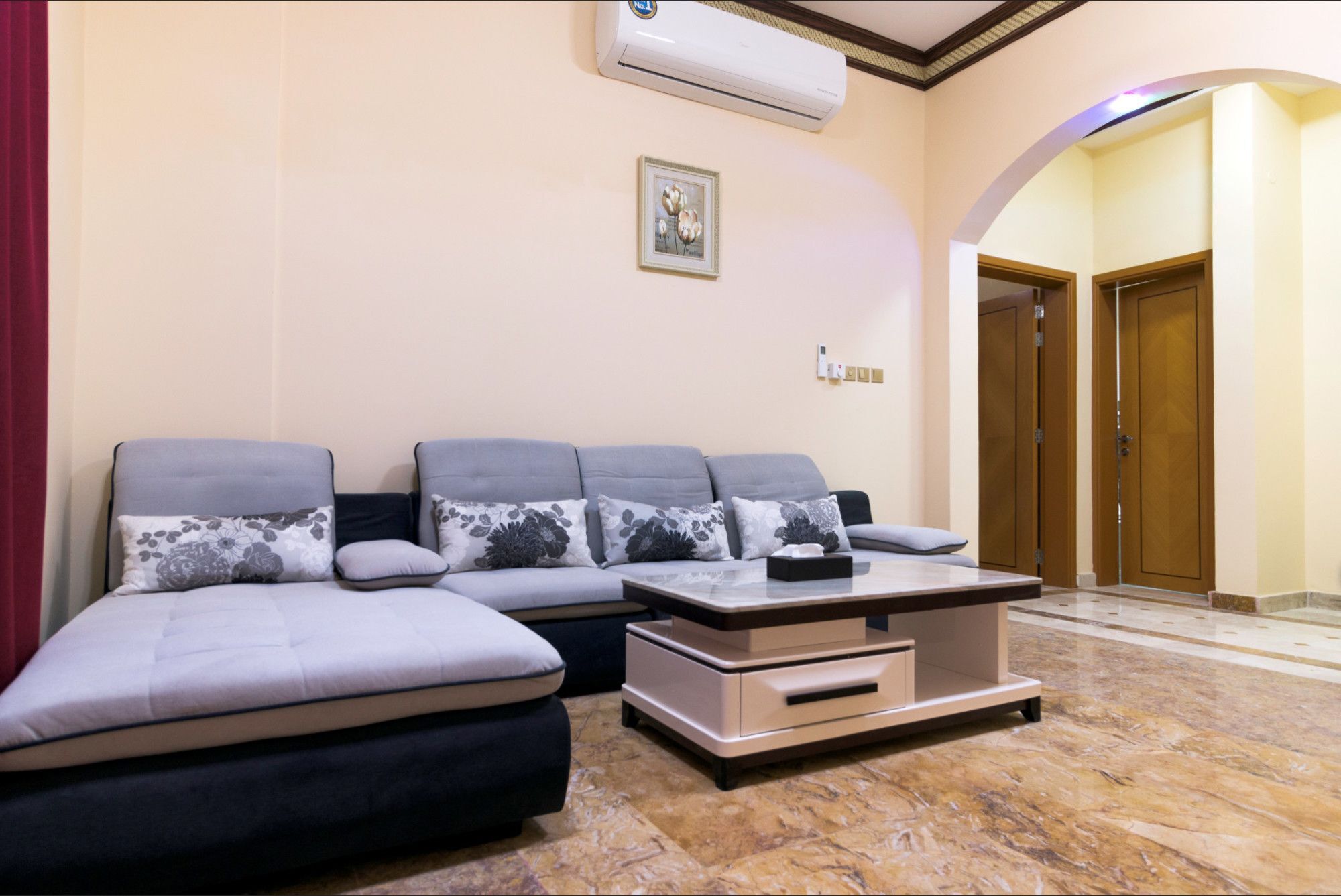 Farah Hotel Apartment Маскат Екстер'єр фото
